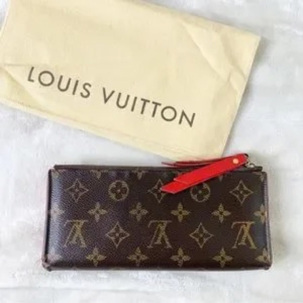 LOUIS VUITTON Monogram Adele Wallet Coquelicot